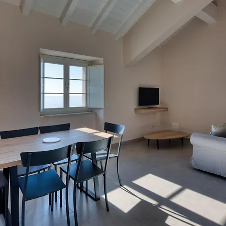 Campetti Daire Vesima